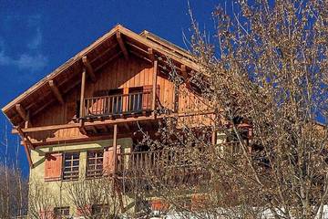 Chalet pour 12 personnes, avec balcon et jardin à Villard-Reculas