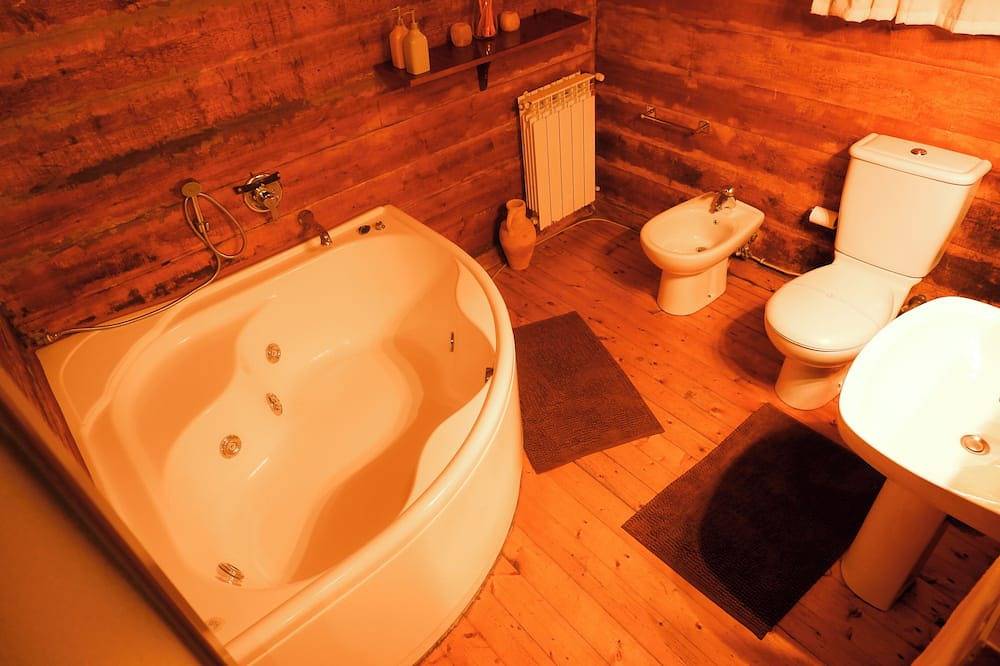 Etna Cottage Farm con Idromassaggio in Pedara, Etna