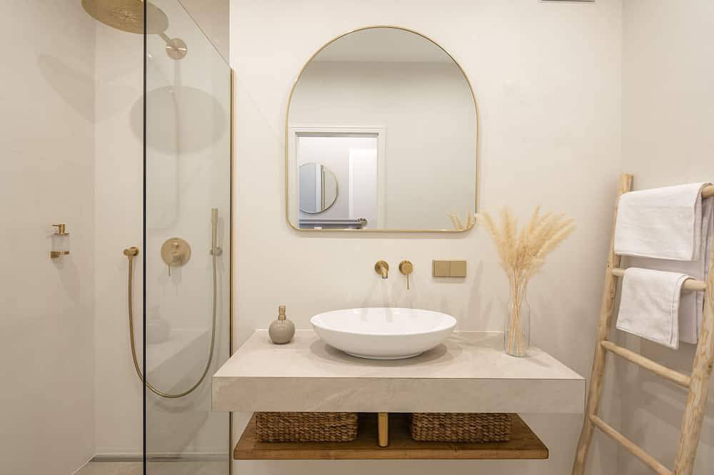 Entire apartment, Aurum Suite - Luxurious City Apartment in Würzburg, Franconian Wine Country