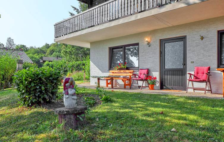 Ferienwohnung für 2 Personen, mit Terrasse in Thalfang