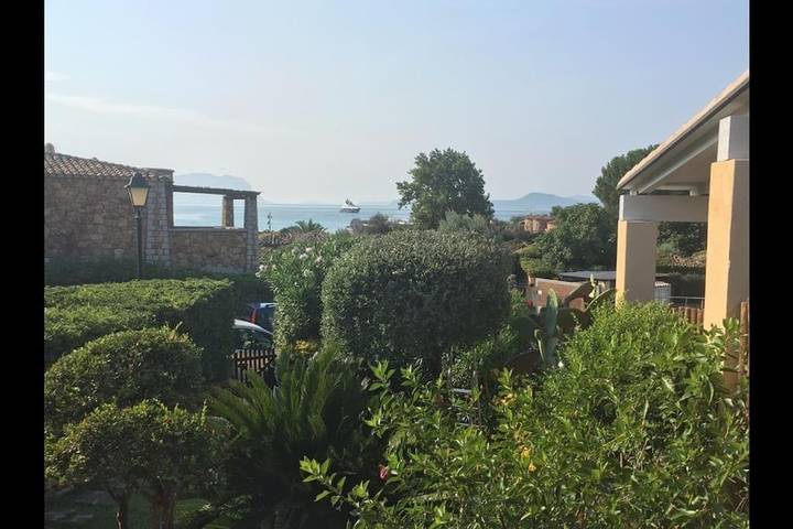 Casa vacanza per 6 persone, con giardino e panorama nonché terrazza - 1