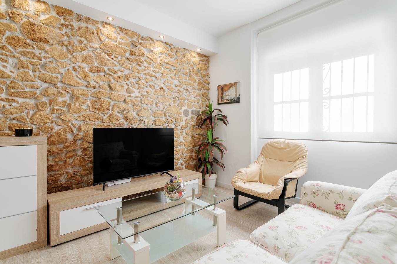Ganze Wohnung, Ferienwohnung 'La Casita De Yessy' mit Wi-Fi und Klimaanlage in Campoamor, Alicante