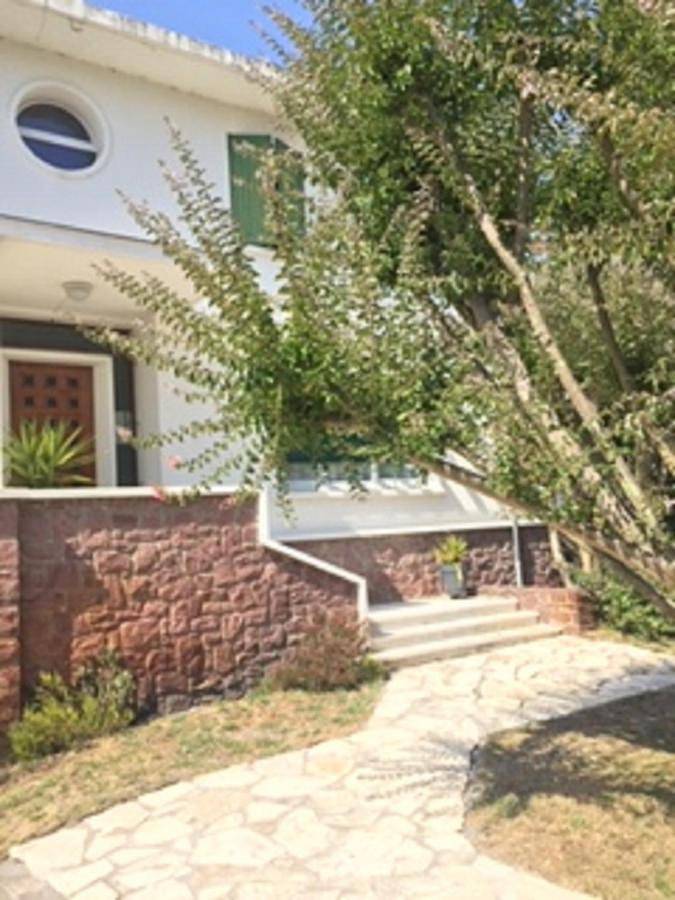 Four-Bedroom House in Labouheyre, Landes