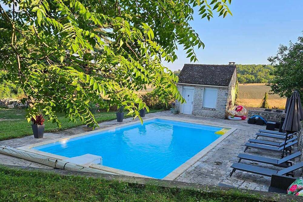 Au Calme Du Gatinais - heated swimming pool, table tennis, pétanque and nature - 8 pers in Valpuiseaux, Parc naturel régional du Gâtinais français