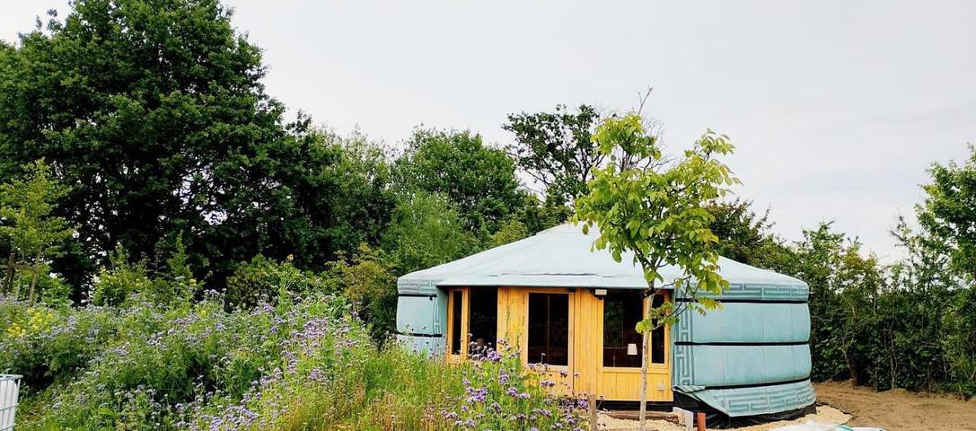 Gîte pour 3 personnes, avec terrasse ainsi que vue et jardin à Merchtem