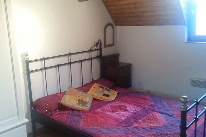 Location de vacances pour 8 personnes, avec balcon et jardin à Sazos - 4