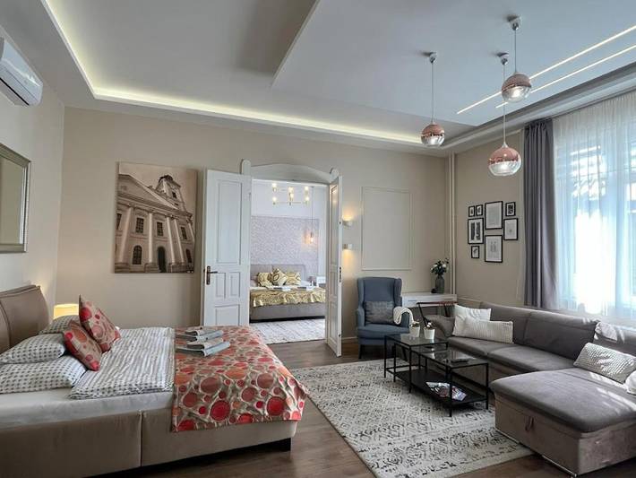 Ferienwohnung für 8 Personen, mit Ausblick und Balkon - 1