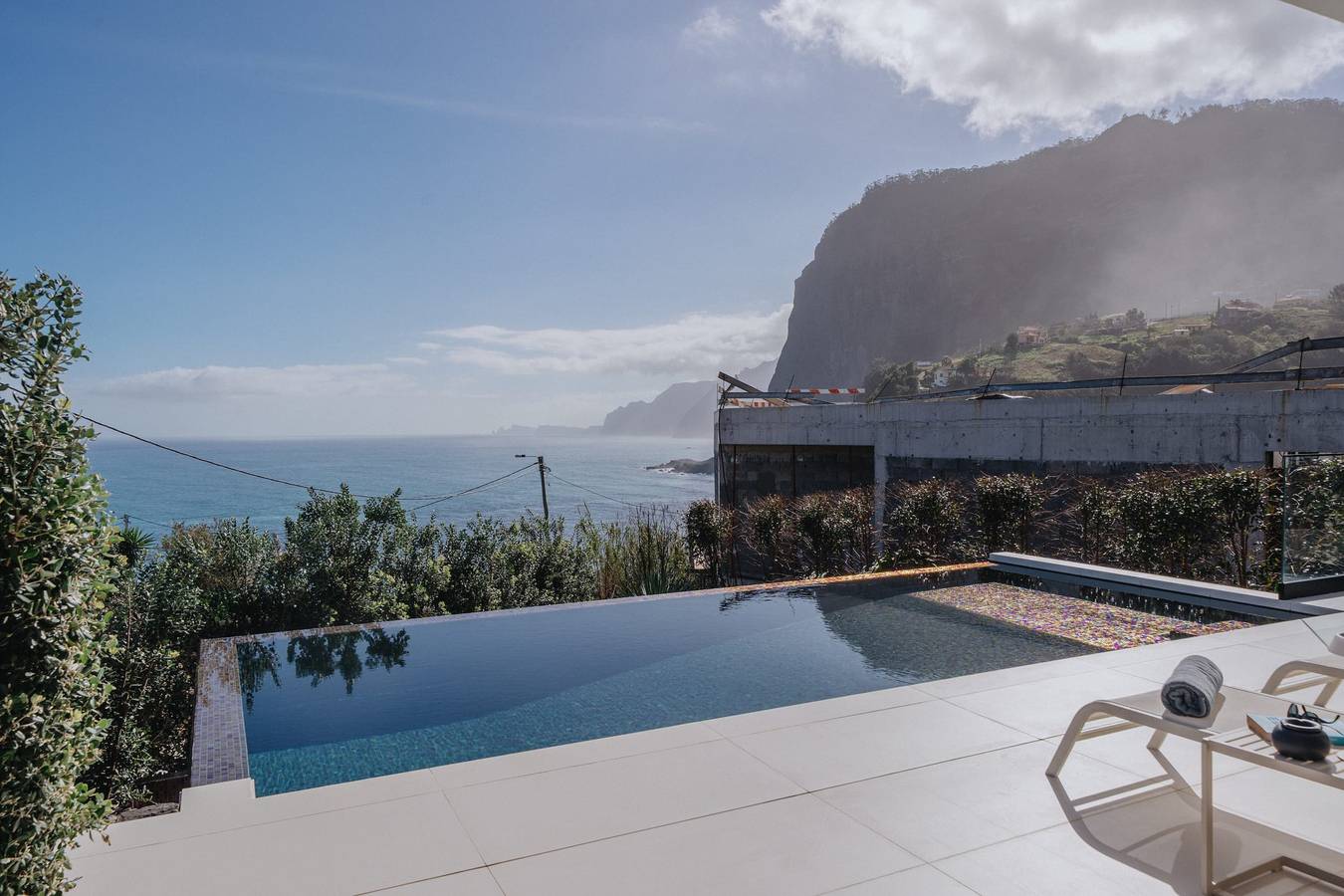Villa Guindaste Ii - Luxe avec piscine et vue sur la mer in Île de Madère