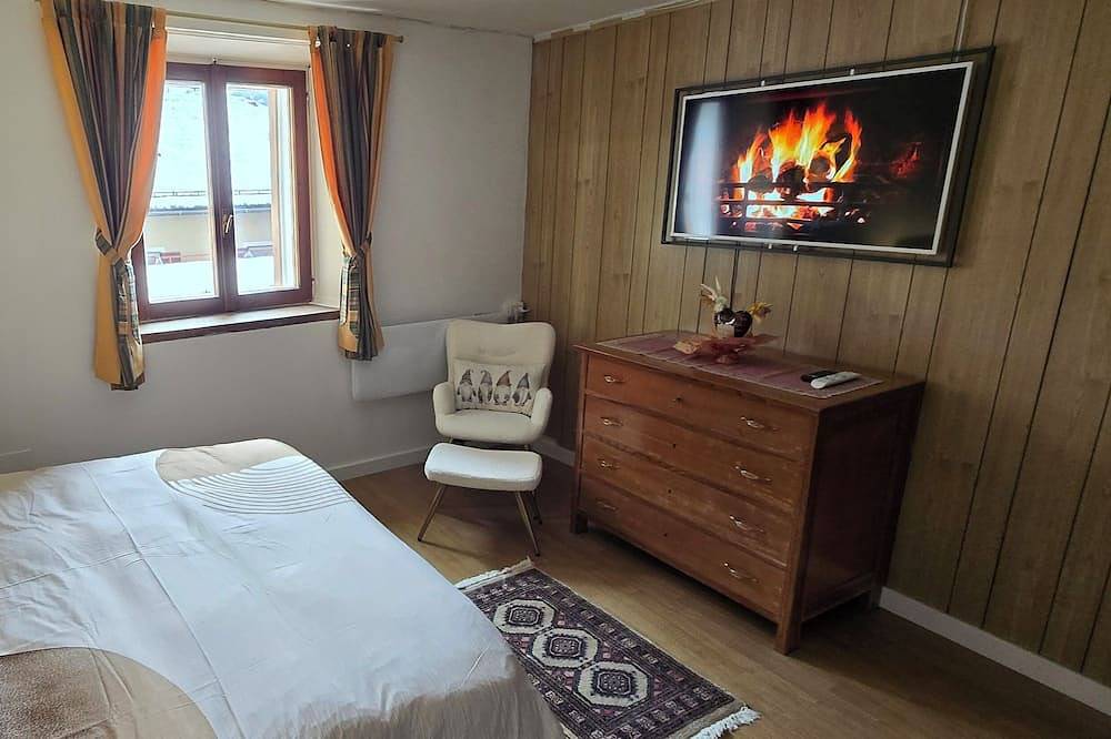 Ganze Wohnung, Maison Cavalese - Polar Express - Intimacy in the center of town in Cavalese, Fleimstaler Alpen