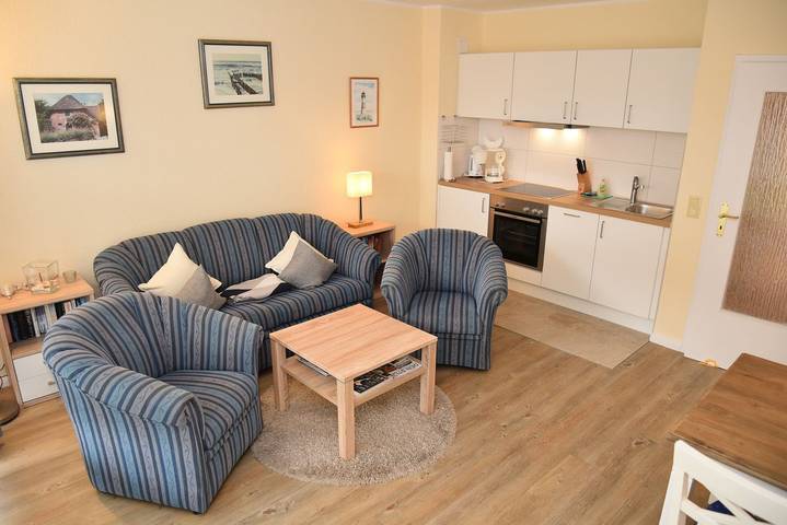 Ferienwohnung für 4 Personen, mit Garten und Terrasse in Wenningstedt - 3