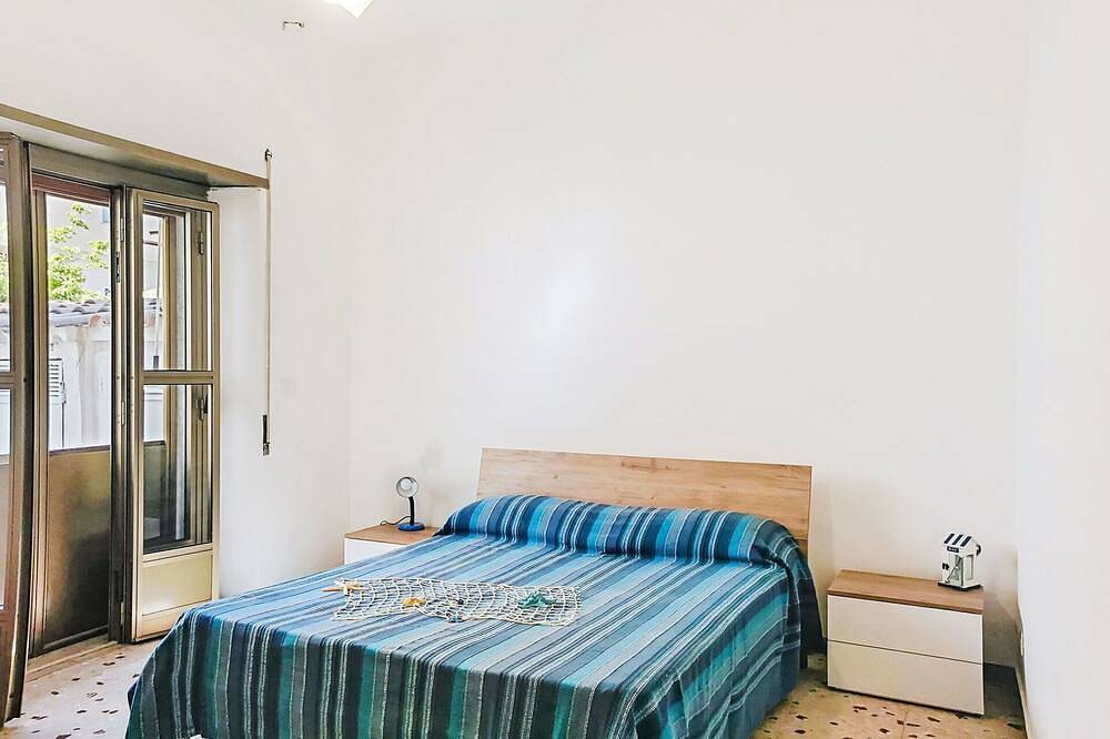 Ganze Wohnung, Gemütliche Wohnung für 5 Leute mit Klimaanlage,  W-Lan und Tv in Terracina, Pontinische Ebene