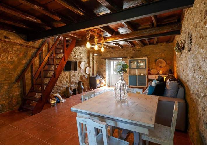 Casa de férias para 5 pessoas, com piscina e vista e ainda jardim em Arganil