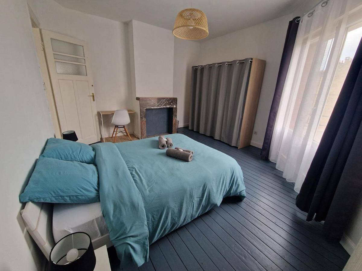 Appartement entier, Spacieux duplex familial proche Dunkerque et plage in Coudekerque-Branche, Côte des dunes de Flandres
