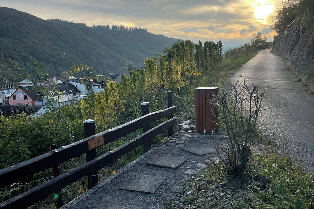 Ganze Wohnung, Gemütliche Ferienwohnung 1 Og in Klotten, Cochem-Zell