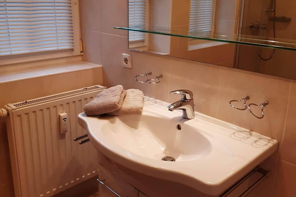 Ganze Wohnung, Ferienwohnung Dünen un Diek 5 in St. Peter-Bad, St. Peter-Ording