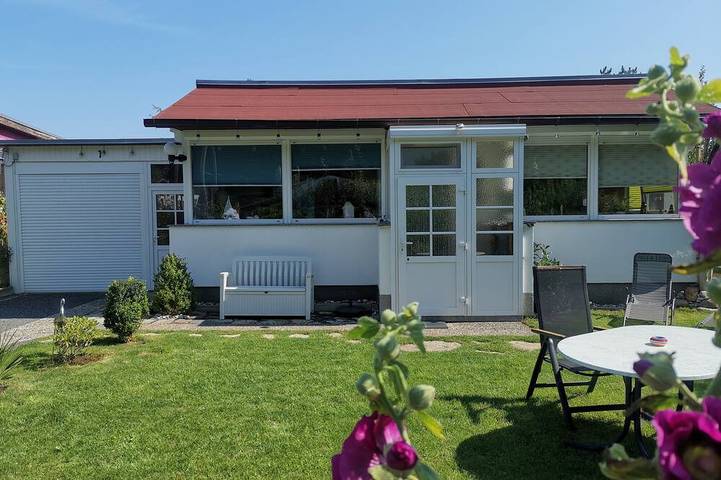 Ferienhaus für 2 Personen, mit Garten in Loissin