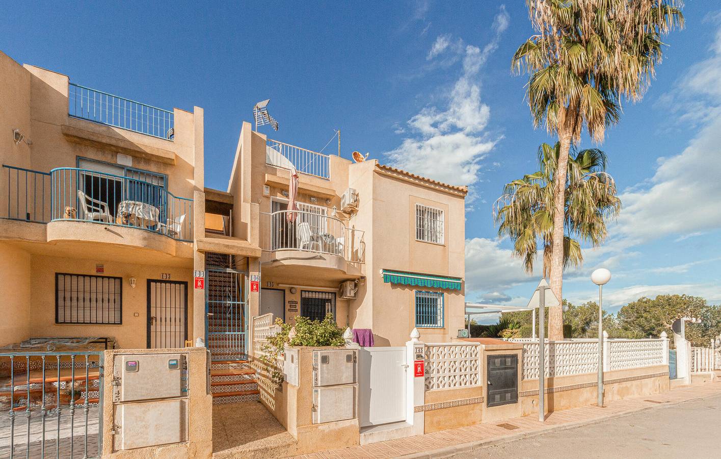 Appartamento intero, Getaway a bordo piscina - Terrazza, A/C, Internet in El Chaparral, Torrevieja