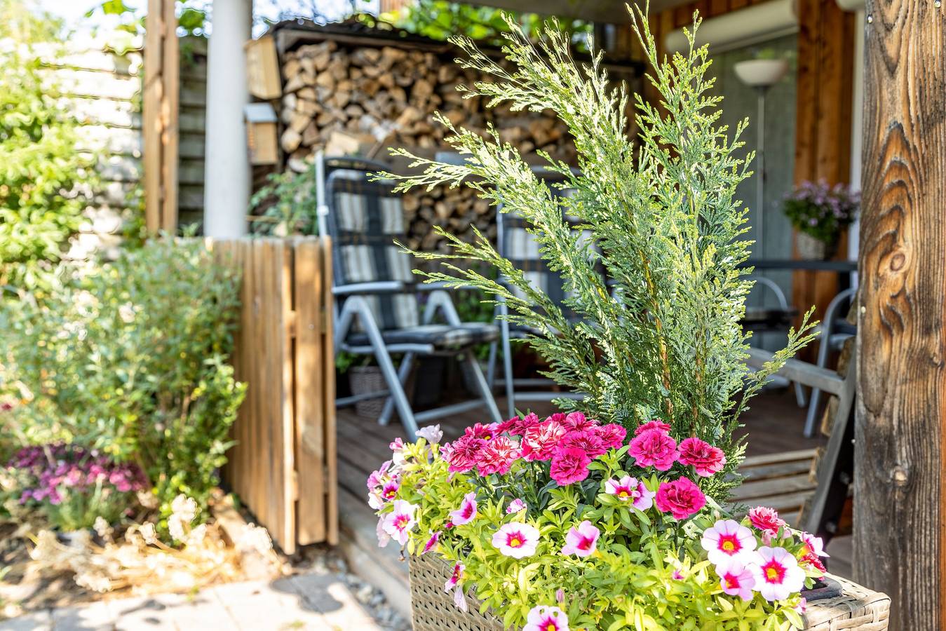 Entire apartment, Holiday Apartment "Casa Gina" with Private Terrace & Wi-Fi in Espasingen, Stockach