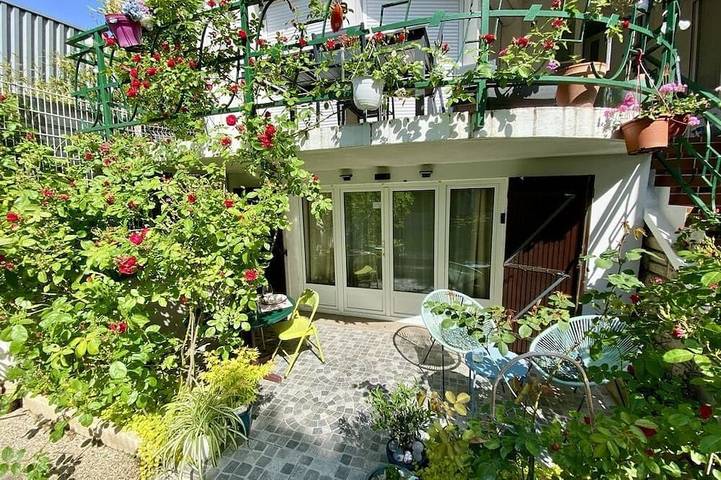 Gîte pour 2 personnes, avec Terrasse et Jardin à Bagneux