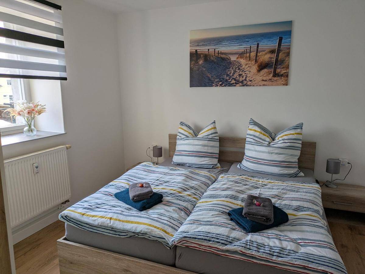 Ganze Wohnung, Monteur Ferienwohnungen Ot Kleinwaltersdorf mit Außensitzecke und Grill in Freiberg, Chemnitz und Umgebung