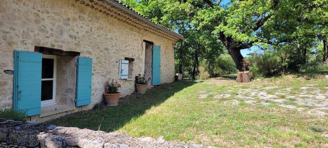 Chambre d’hôte pour 2 personnes, avec piscine et jardin dans le Vaucluse - 2