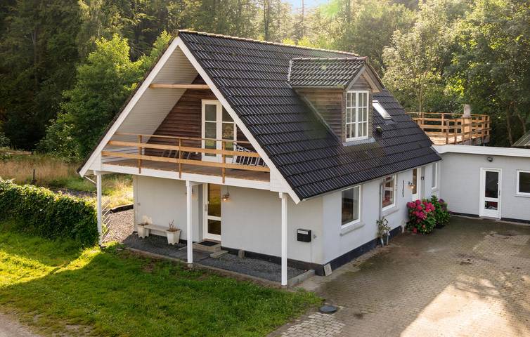 Ferienhaus für 6 Personen, mit Terrasse und Garten