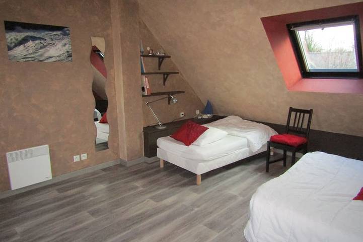 Gîte pour 5 personnes, avec jardin et terrasse à Plouër-sur-Rance - 3