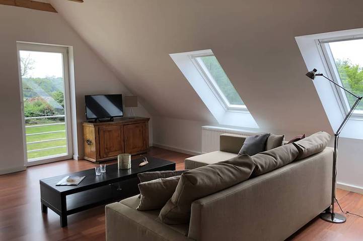 Ganze Wohnung, Elegantes Messe-Apartment im Hofgut Angerland in Ratingen, Kreis Mettmann