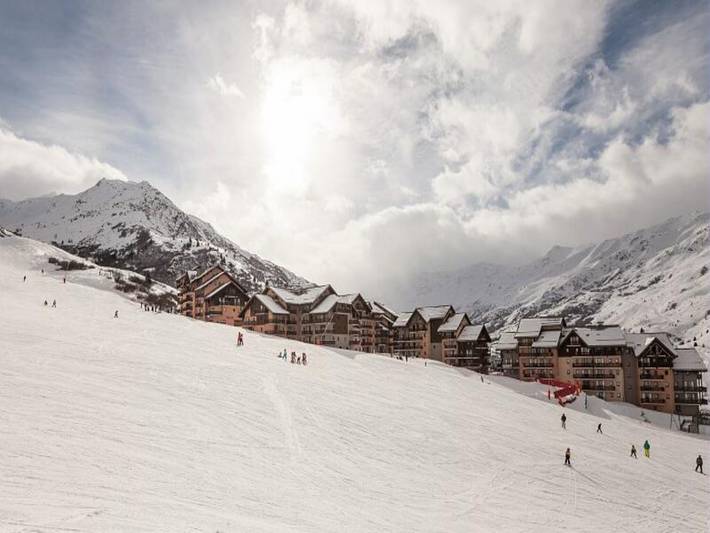 Gîte pour 6 personnes, avec sauna et balcon, adapté aux familles dans Station De Valmeinier - 2