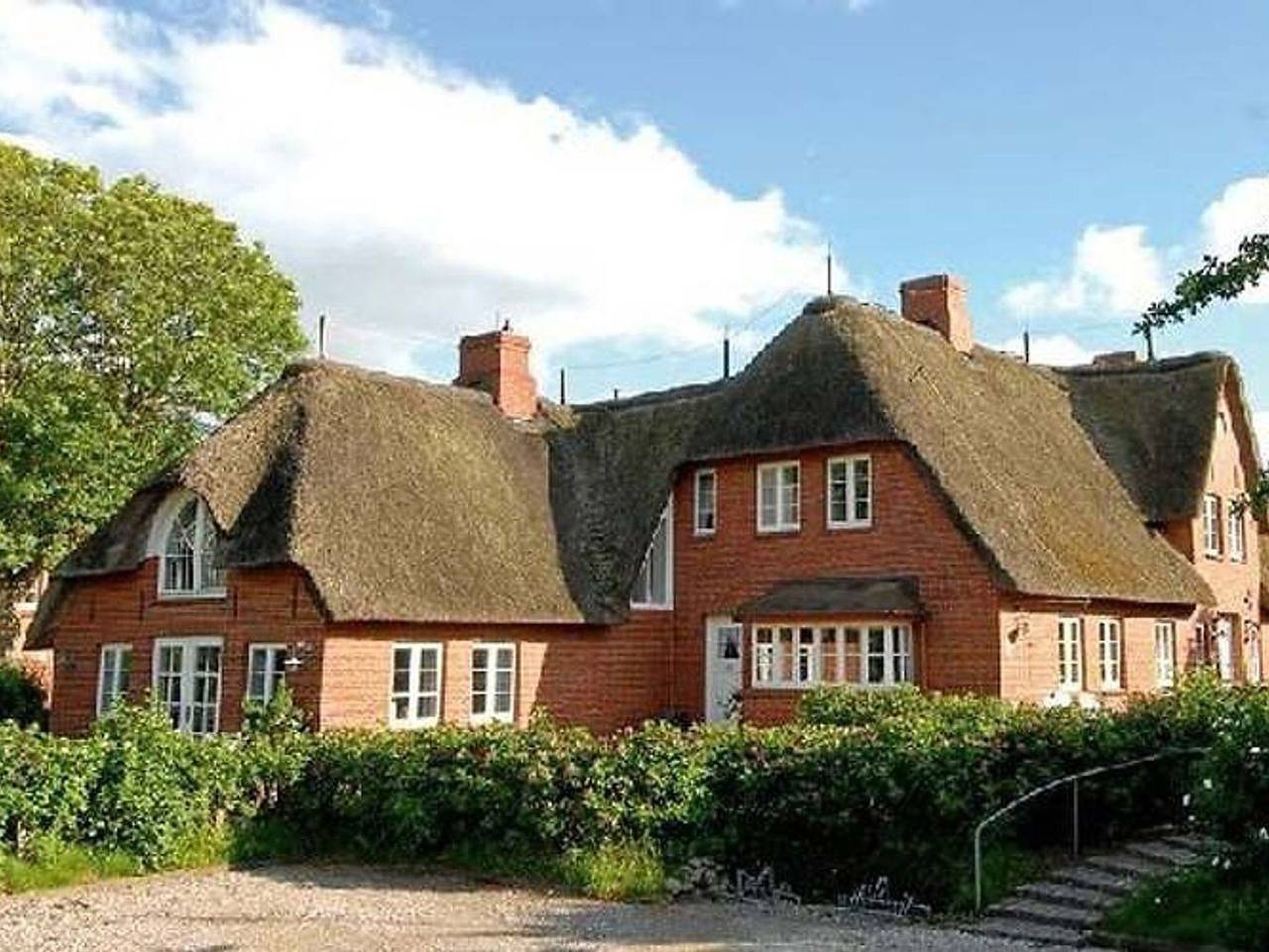 Ganze Ferienwohnung, Ohl Dörp 22 Pastoratshof, Haus 5 - Ferienwohnung in Wrixum, mit 2- Zimmern auf 51m² im Reetdachhaus in Nordfriesische Inseln (Schleswig-Holstein) (Schleswig-Holstein), Wrixum
