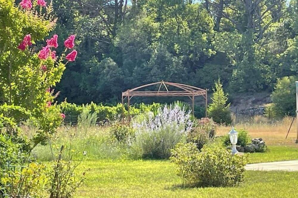 Villa with pool in the heart of green Provence in Tourves, Brignoles Region