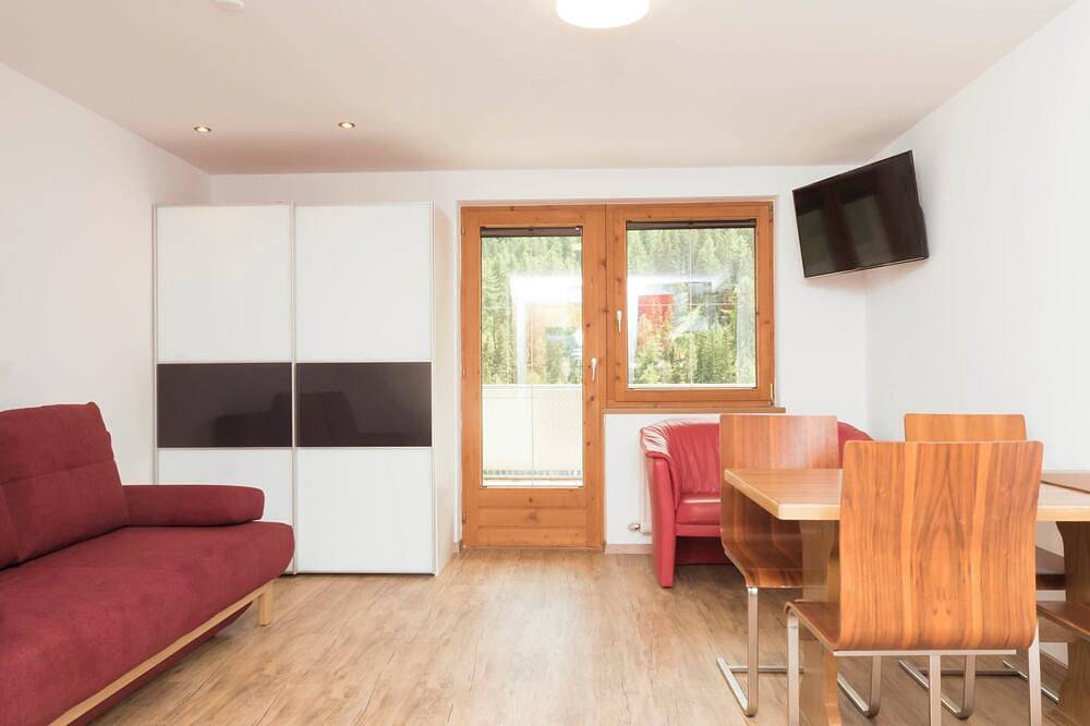 Geheel appartement, Chasa Sulai, (Samnaun-Laret) in Compatsch (Samnaun), Samnaun