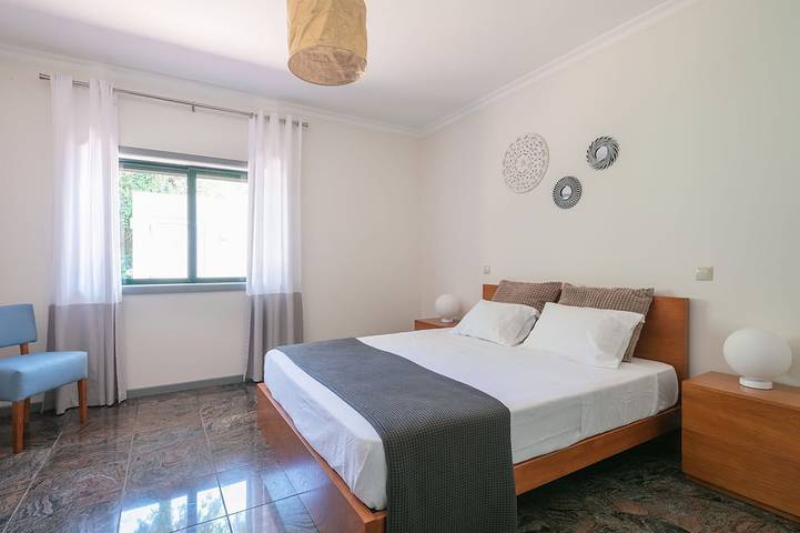 Atemberaubende 3-Bett-2-Bad-Villa über dem Fluss Douro / Porto Stadt - WIFI-Schlaf 6-10 in Raiva, Pedorido e Paraíso, Aveiro Distrikt