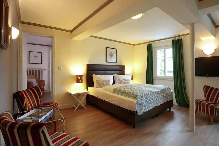 Ferienhaus für 25 Personen, mit Garten und Sauna sowie Terrasse, mit Haustier in Winterberg - 2