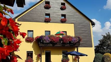 Ferienwohnung für 5 Personen, mit Garten, mit Haustier im Erzgebirge