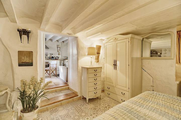 Ganze Wohnung, Romantic 1 bed with private patio overlooking orange grove in Fornalutx, Mallorca Westen