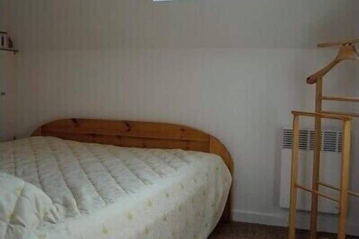 Gîte pour 4 personnes, avec jardin à Plougoumelen - 2