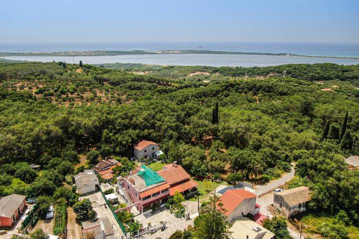 Ferienwohnung für 8 Personen, mit Garten und Sauna auf Korfu - 2