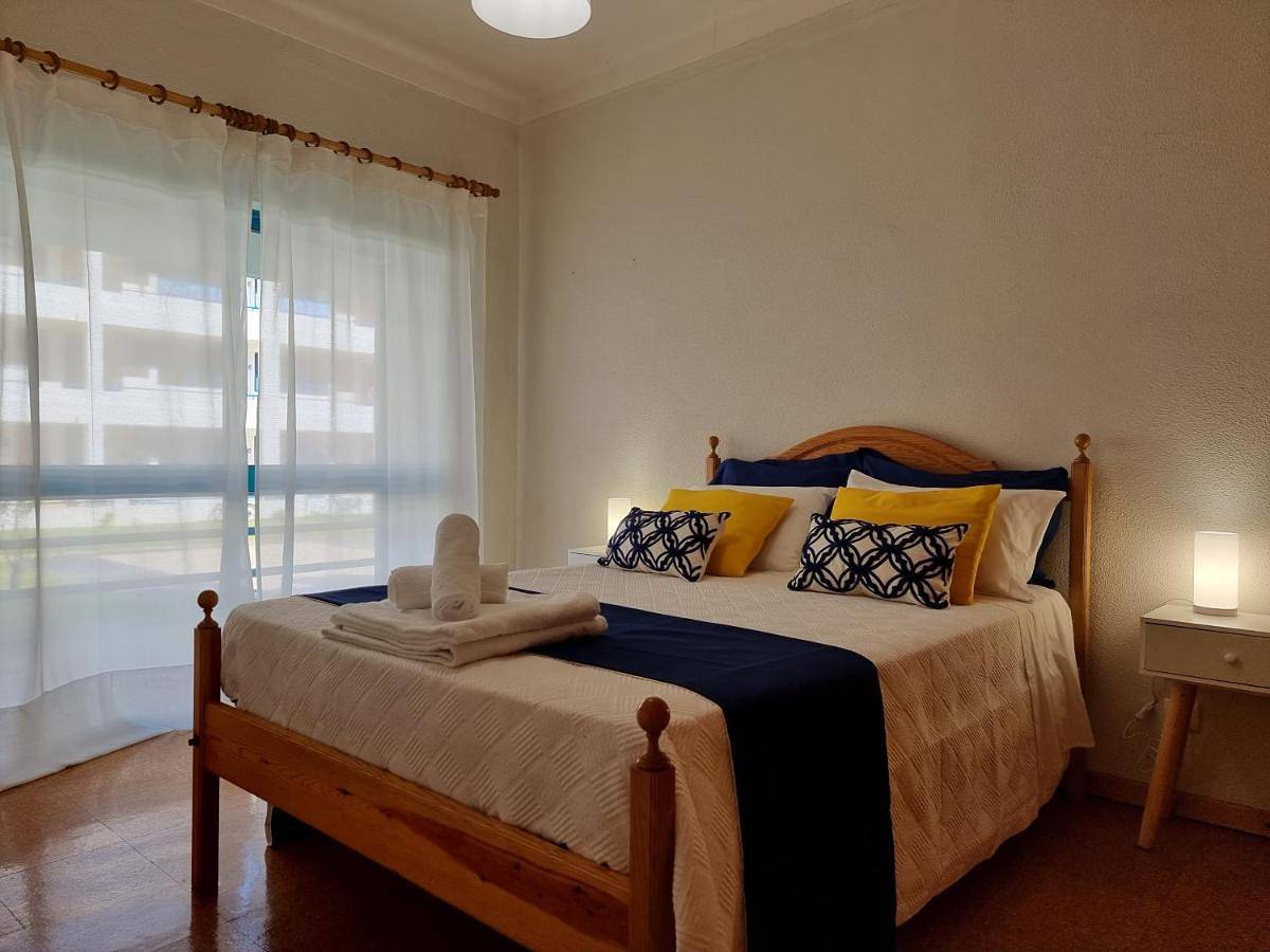 Apartamento inteiro, Blue Waves Quiaios Apartment in Praia de Quiaios, Quiaios