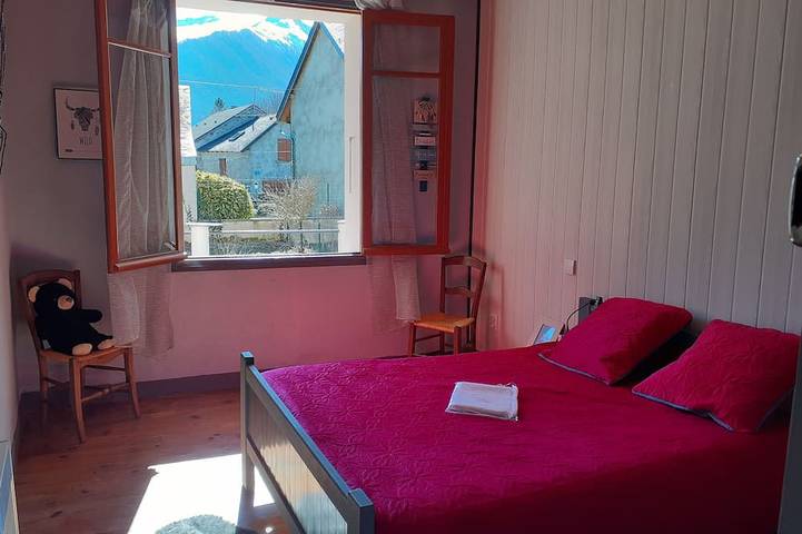 Location de vacances pour 6 personnes, avec balcon et jardin à Ustou - 2