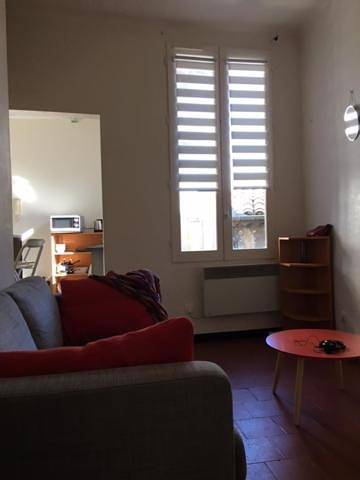 Gîte pour 2 personnes, animaux acceptés dans Arenes De Nimes