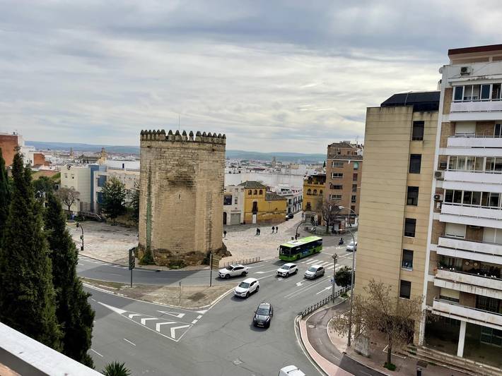 Appartamento intero, Appartamento vacanze per 4 persone con balcone in Distrito Centro (Córdoba), Cordoba