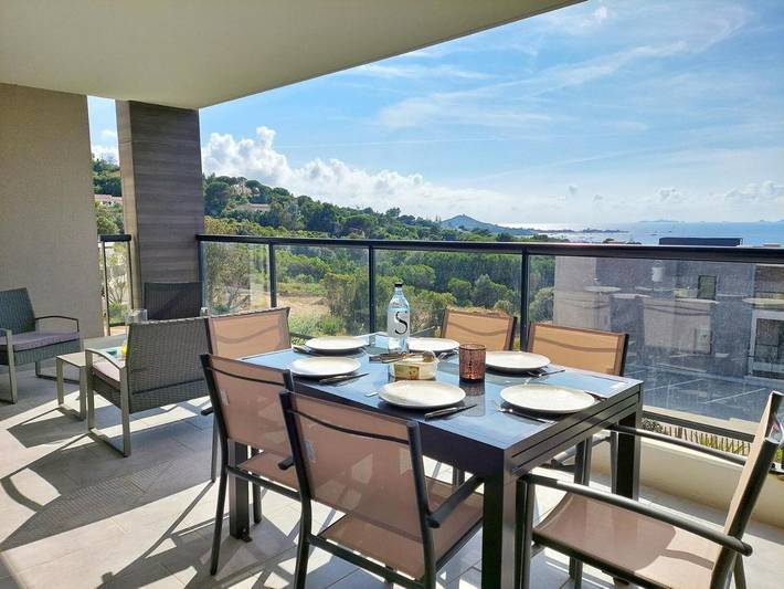 Appartement de vacances pour 6 personnes, avec terrasse et jardin - 1