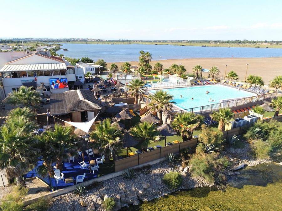 Camping Bleu Marine   - Mobilheim 6 personen - 2 Zimmer am Teich, 27m2 Kategorie 3 in Sérignan, Côte d'Améthyste