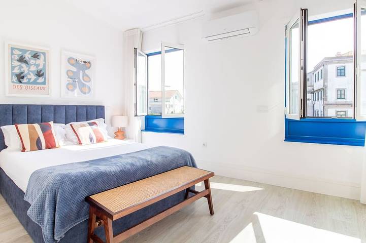 Bom Retiro's Duplex by LovelyStay in Bonfim, Distretto di Porto