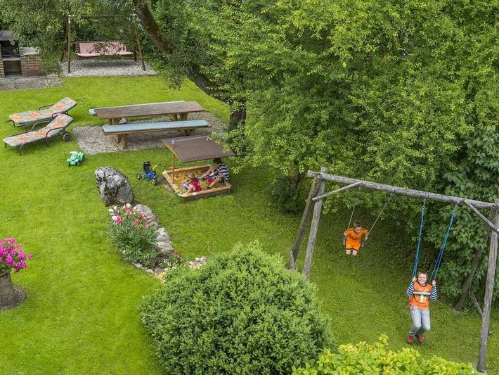 Filter.mountain_travel.vacation_home für 5 Personen, mit Balkon und Garten in Bad Reichenhall - 2