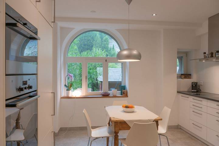 Ganze Wohnung, Chesa Clos – Wohnung mit Seeblick & grossem Garten in Sils/Segl Baselgia, Sils im Engadin/Segl