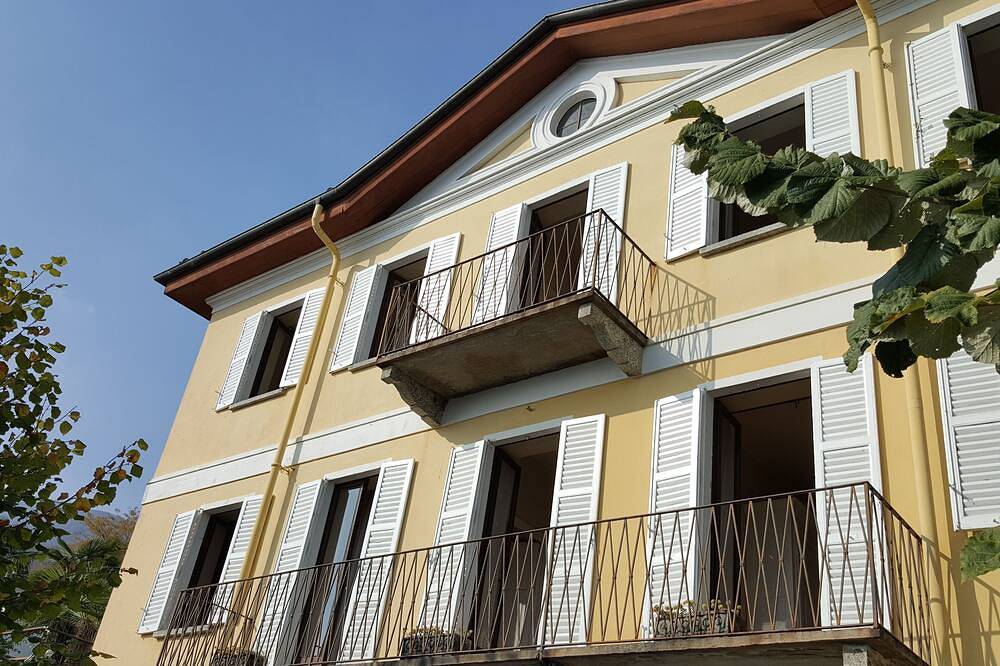 Malerische Villa mit Blick auf den Lago Maggiore in Oggebbio, Oggebbio Gemeinde
