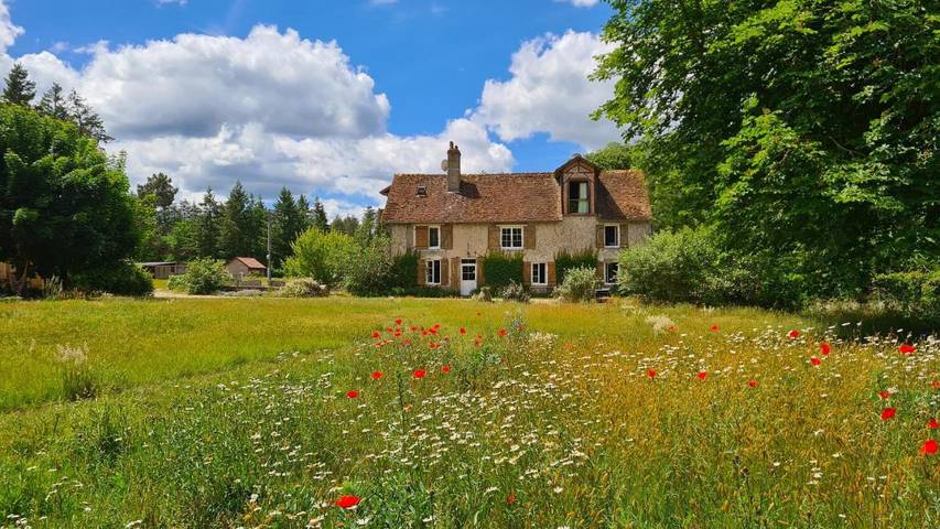 Chambre d’hôte pour 7 personnes, avec Terrasse et Jardin ainsi que Piscine et Vue