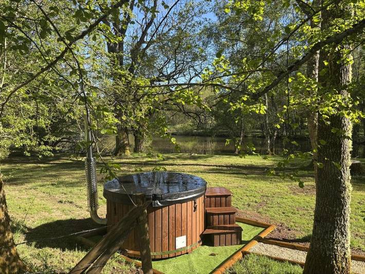 Gîte pour 3 personnes, avec terrasse ainsi que vue sur le lac et jardin, animaux acceptés à Loubeyrat - 4